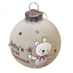 Χριστουγεννιάτικη Μπάλα Γυάλινη Λευκή Αρκουδάκι Κοριτσάκι ''Baby's First Christmas'' 8εκ