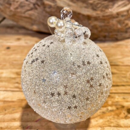 Χριστουγεννιάτικη Μπάλα Γυάλινη Λευκή Παγωμένη Ασημένια Αστεράκια Πέρλες Χάντρες 8εκ