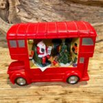 Χριστουγεννιάτικο Διακοσμητικό Κεραμικό Λεωφορείο Κόκκινο Μουσική & Κίνηση 21*15εκ