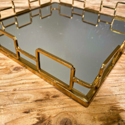 Δίσκος Γάμου Χρυσός Μεταλλικός Τετράγωνος με Καθρέφτη 34*5εκ